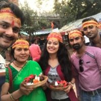 Gangster Dulhaniya Team Have Darshan Of Famous Devri Mandir