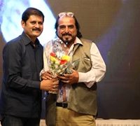 Keval Kumar Editor Leo Media Bags The Best Media Award by  Cinema AAJTAK