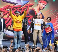 The unveiling of the festival Alegría – The Festival of Joy by the famous celebrities of Bollywood Varun Dhawan and Shraddha Kapoor at Pillai Campus