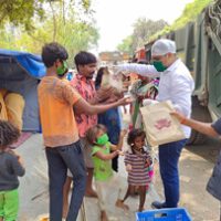 Sachiin J Joshi’s Big Brother Foundation Donates Nutritious Food Boxes To Police & Municipal Workers