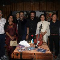 Chef Harneet Jolly Surprises Bickram Ghosh And  Hariharan With Chocolate Violin Sculpture To Celebrate  ISHQ- SONGS  OF LOVE  Album Launch